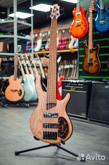 5-струнный бас Cort B5-Element-OPN