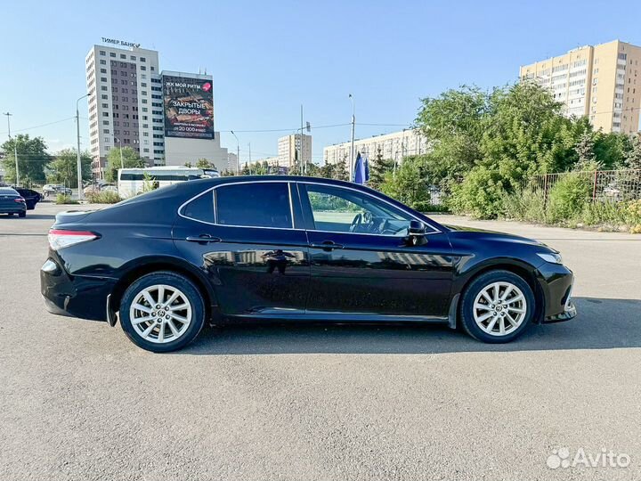 Toyota Camry 2.5 AT, 2021, 120 036 км