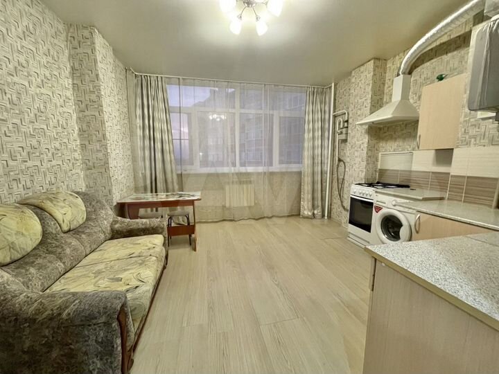 1-к. квартира, 43 м², 2/5 эт.