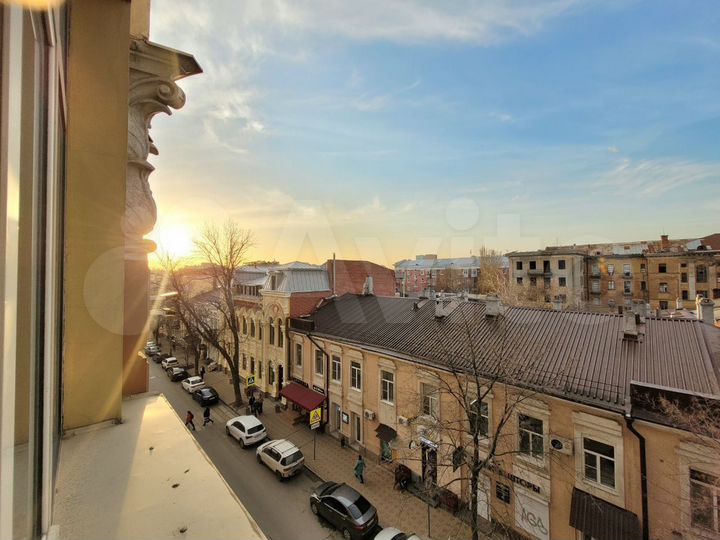 Офис 165 м² ремонт под арендатора, парковка
