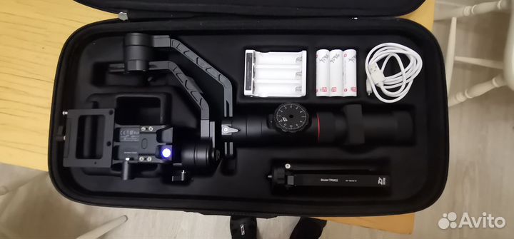 Стабилизатор Zhiyun Crane 2 (CRA02)