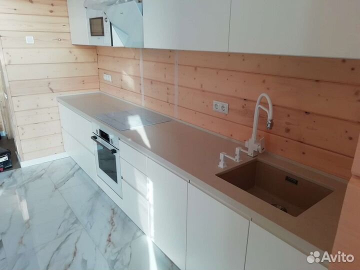 Столешница из искусственного камня на кухню