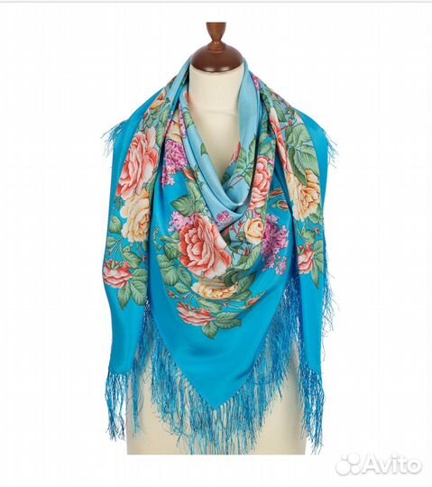 Платок павлопосадский шелковый с бахромой, 130*130