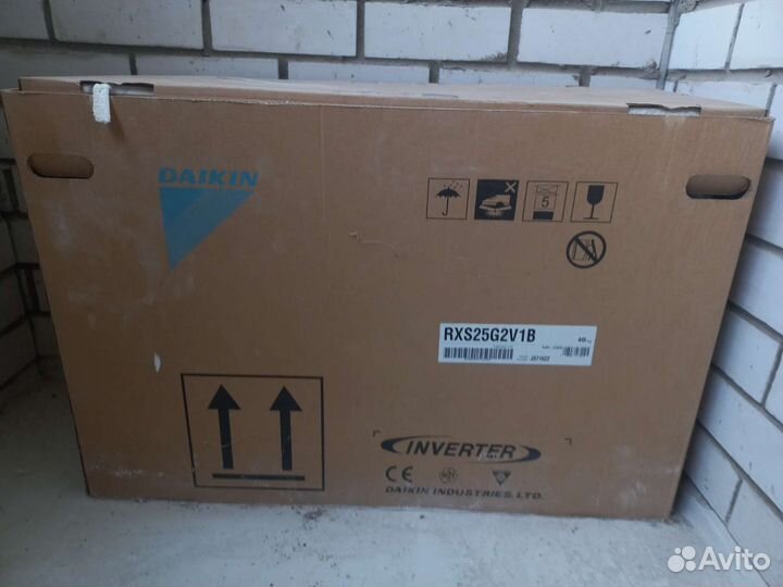 Сплит система Daikin ftxs25G2V1B/RXS25G2V1B