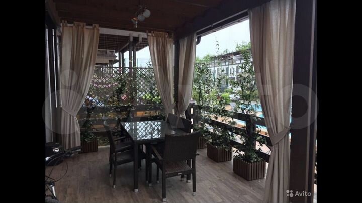 1-к. апартаменты, 50 м², 1/3 эт.