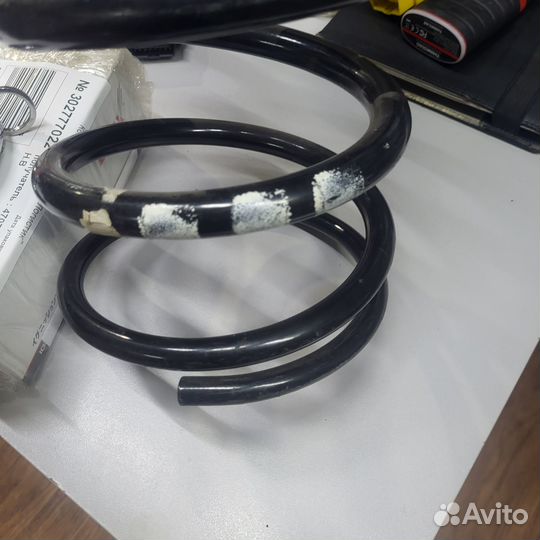 Задняя пружина усиленная Mercedes-Benz G-Class