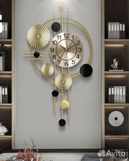 Часы из металла