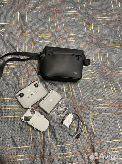 Продам Dji mini 2 fly more combo