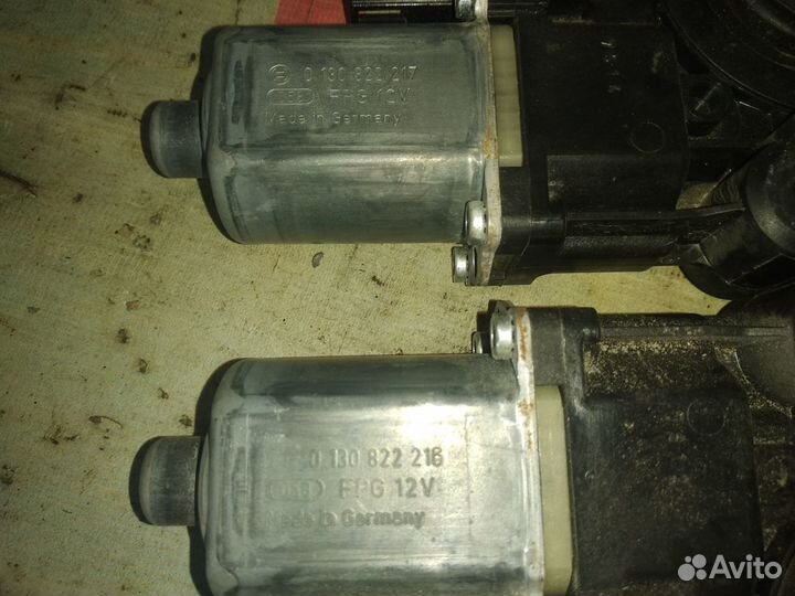 Моторчик стеклоподъемника Форд Фокус