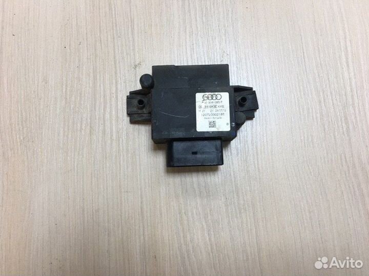 Блок управления топливным насосом Audi Q5 8R 2013