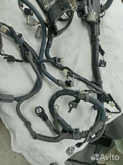 Подкапотная проводка Toyota Rav 4 (XA 30) 05-12