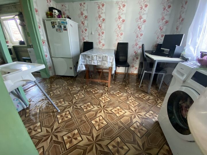 Дом 58,7 м² на участке 8,2 сот.