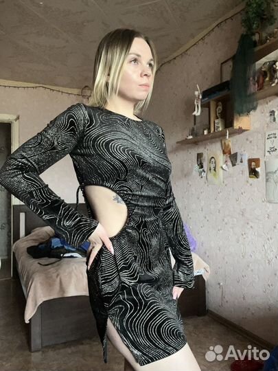 Вечернее платье