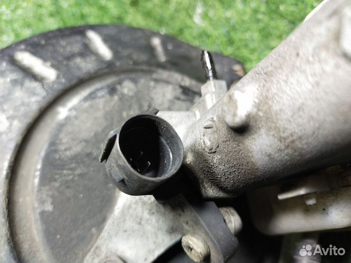 Вакуумный усилитель тормозов Volkswagen Polo