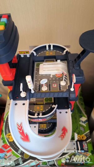 Многоуровневая парковка