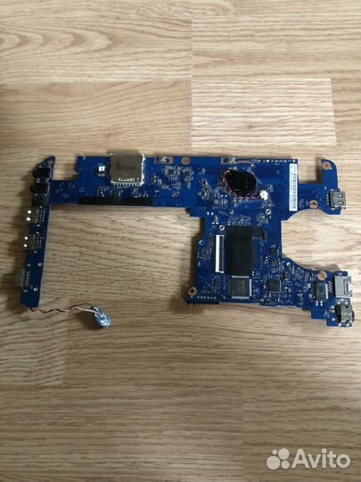 Материнская плата с процессором