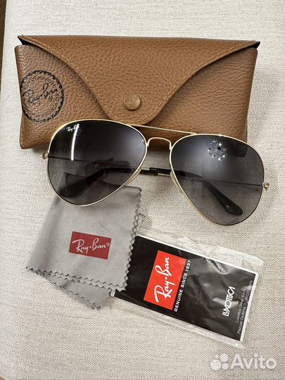 Солнцезащитные очки ray ban