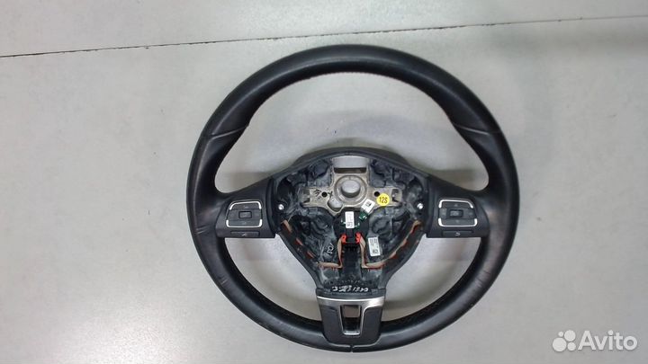 Руль Volkswagen Tiguan, 2012