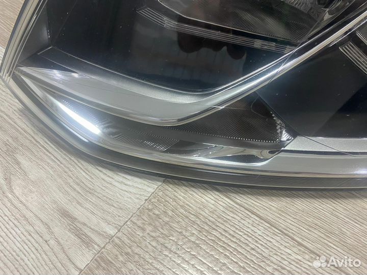 Фара Volkswagen Polo левая правая 15-20