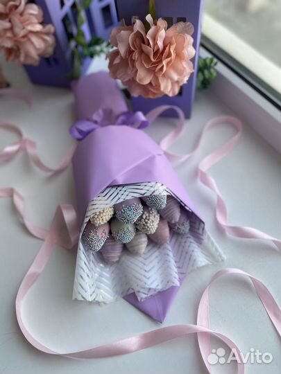 Клубничные букеты Казань