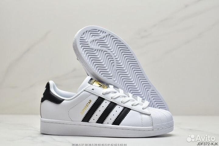 Кроссовки Adidas originals Superstar Р37,5