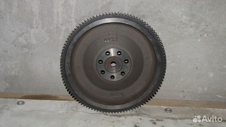 Маховик Митсубиси Каризма