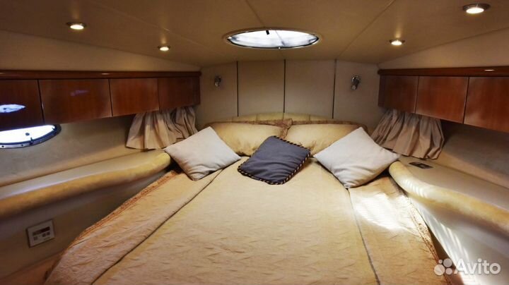 Моторная яхта Sunseeker Camargue 44