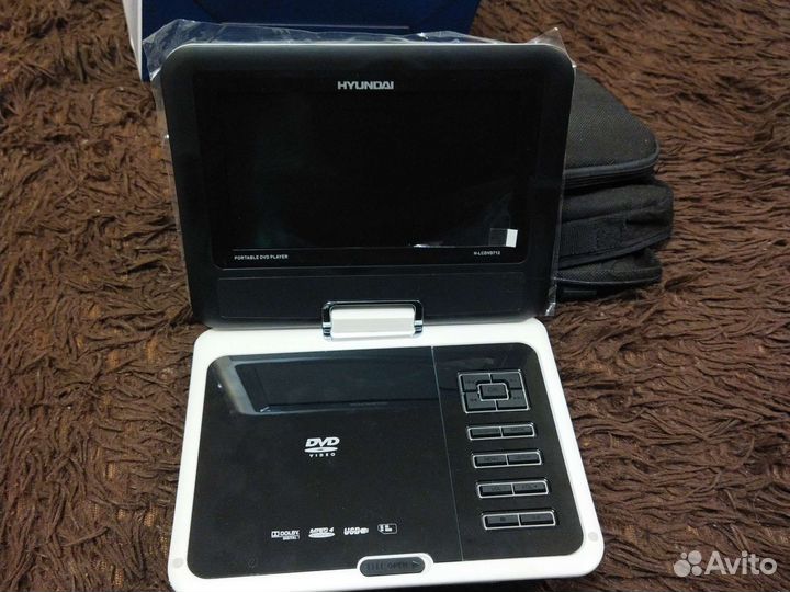 Hyundai H-lcdvd712