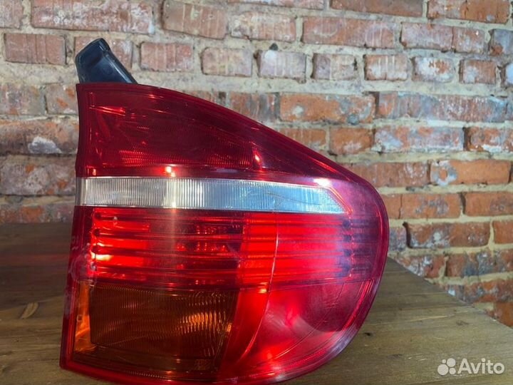 Задние фонари заднее Bmw X5 E70 N52B30 AF 2008
