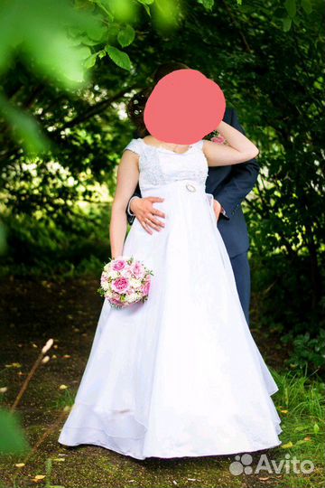 Свадебное платье