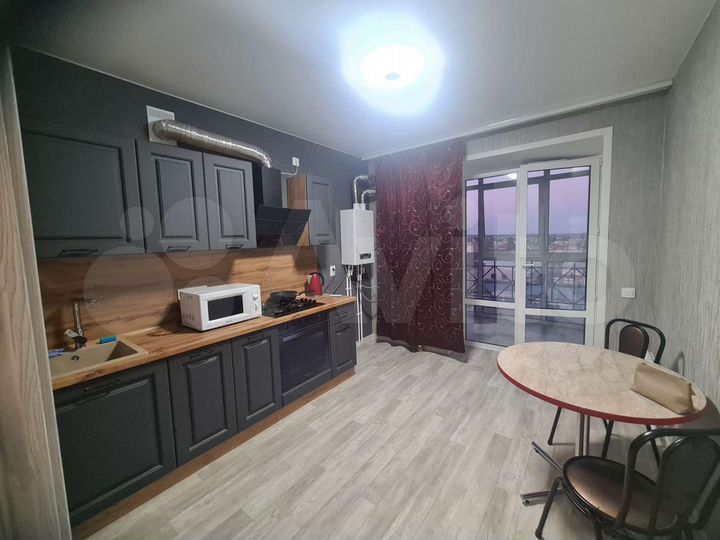 1-к. квартира, 45 м², 8/9 эт.