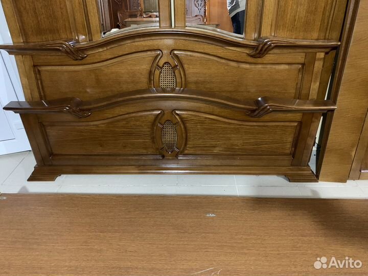 Румынская спальня Марина