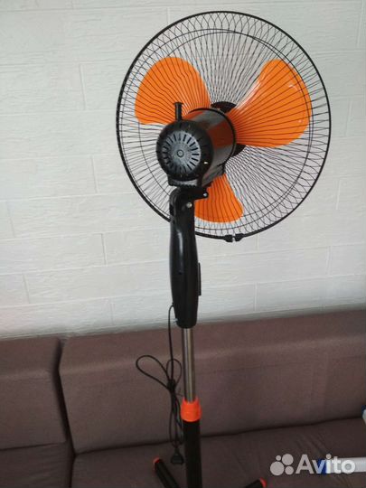 Бесплатная доставка. Вентилятор напольный