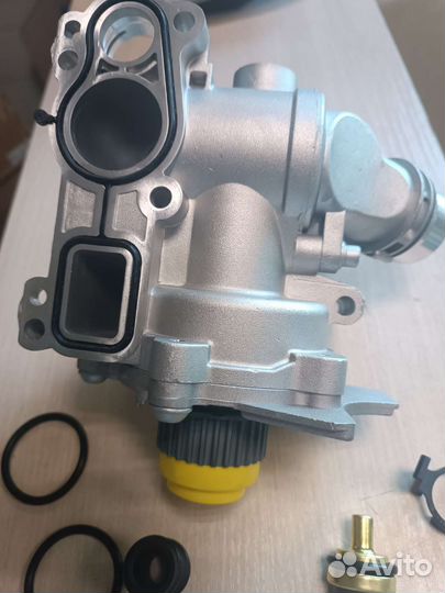 Помпа термостат VAG gen2