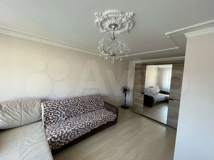 1-к. квартира, 42 м², 4/9 эт.