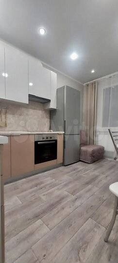 2-к. квартира, 40 м², 16/22 эт.