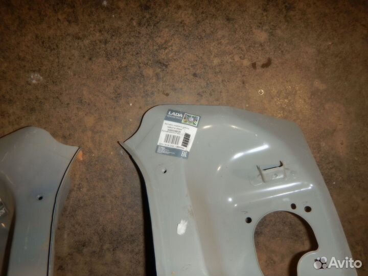 Желобок заднего крыла левый правый LADA Vesta