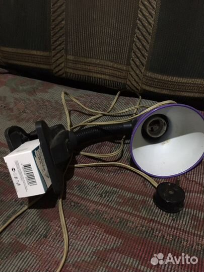 Лампа настольная