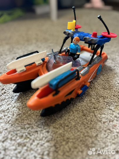 Игрушки отдам 200