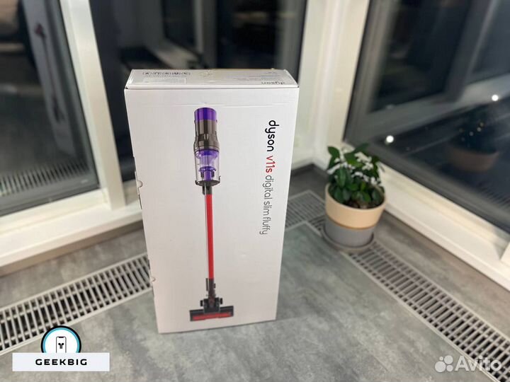 Пылесос Dyson V11s Digital Slim Fluffy (новый)