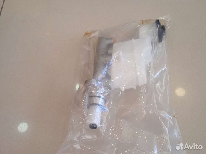 Цилиндр тормозной главный toyota fortuner / hilux