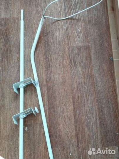 Балдахин с бортиками и держателем