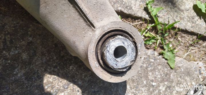 BMW E53 Задние нижние рычаги