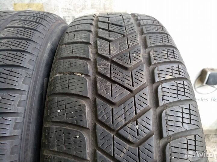 Pirelli Scorpion Winter 215/65 R17 99H