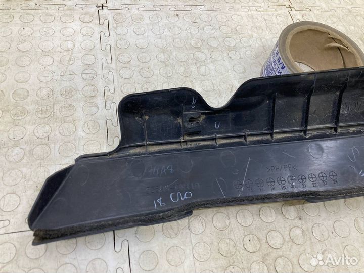 Накладка крыла передняя левая Toyota Hilux AN120