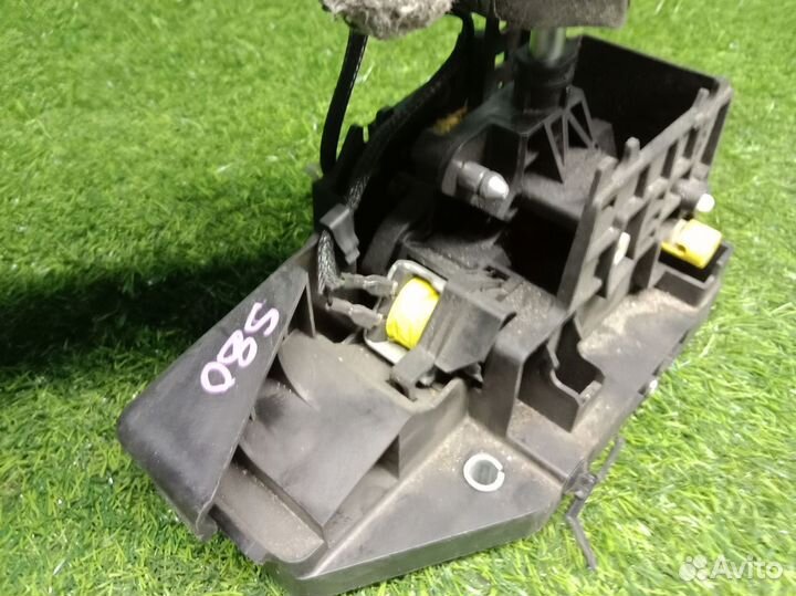 В наличии: Селектор АКПП Volvo S80