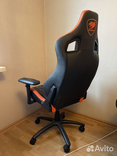 Игровое компьютерное кресло cougar бу