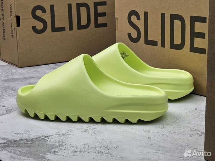 Тапки Adidas Yeezy Slide 