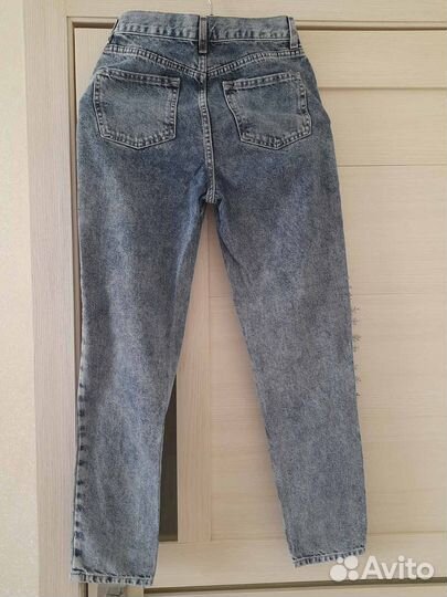 Джинсы