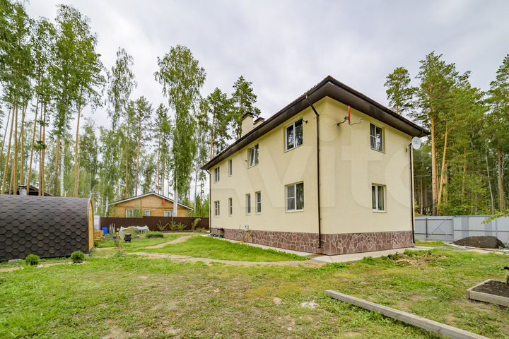 Коттедж 170 м² на участке 7,9 сот.